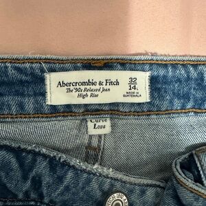 A&F High Curve Love Jeans